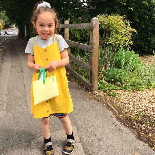 CA9C8057-F833-4B3F-B18A-A0D6D0E9CE16